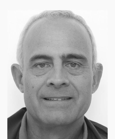 charles-profile-img.jpg